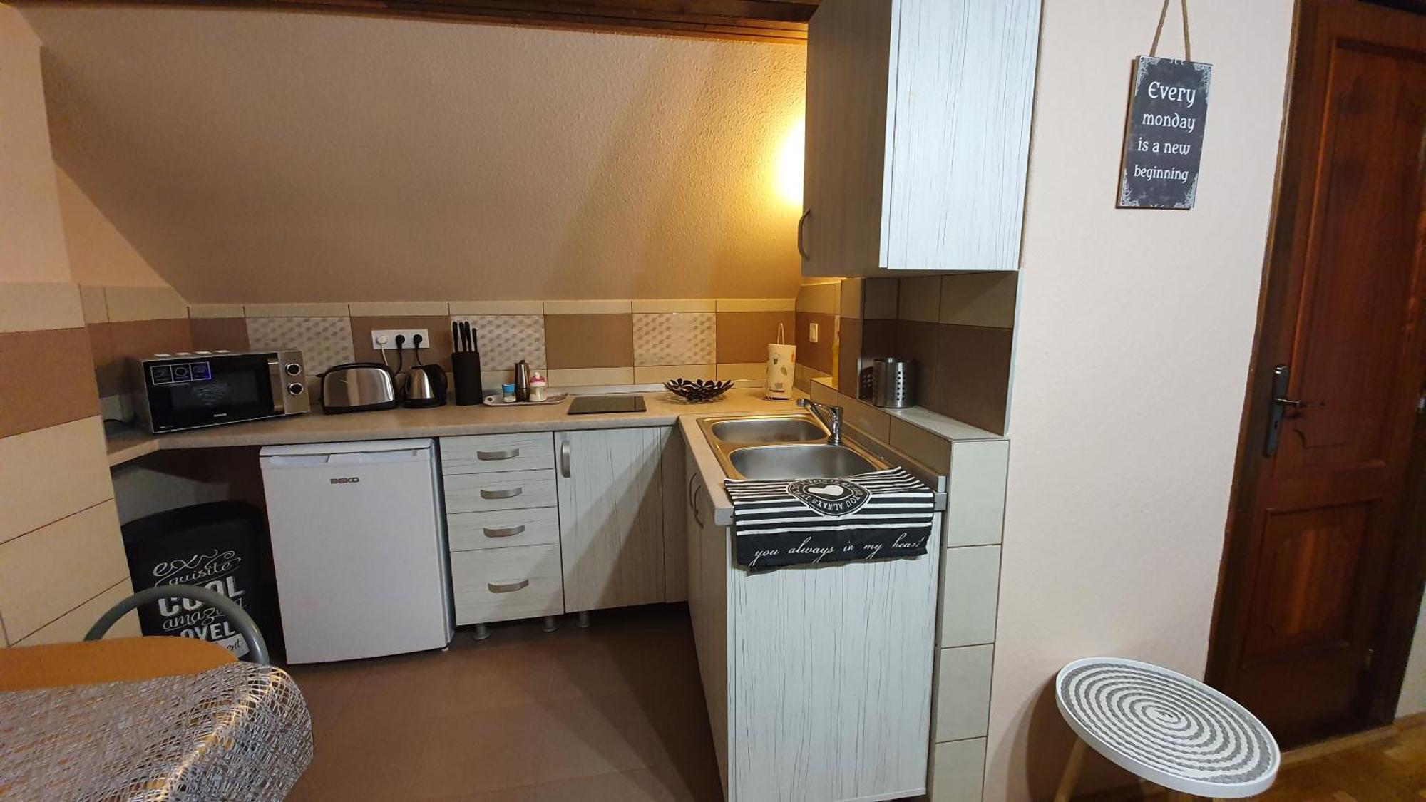 Agnes Vendeghazak Siofok-Apartman 2 外观 照片